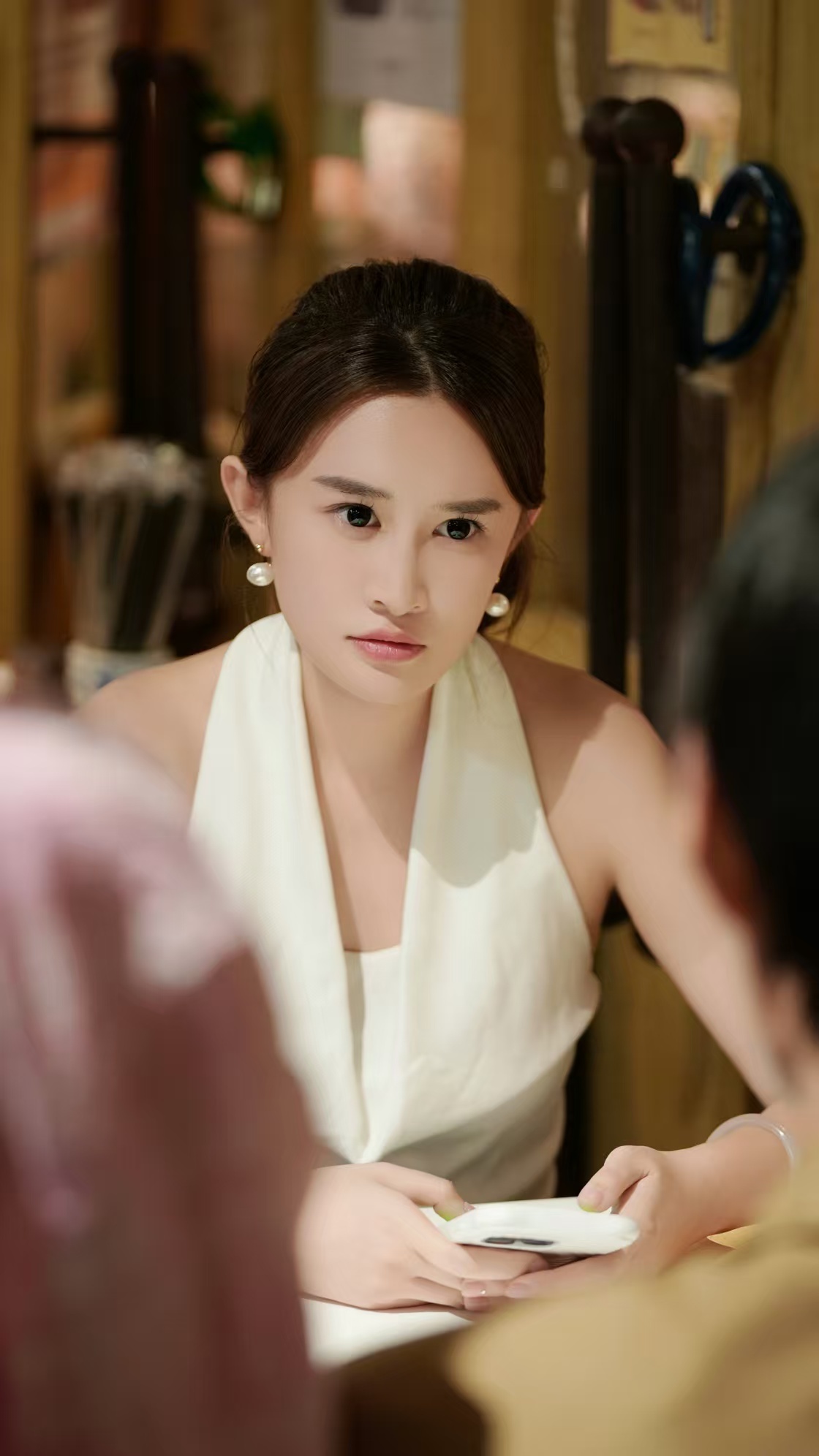 清华女博士谈“勇闯”短剧圈关于清华女博士勇闯短剧圈的话题，反映了多个层面的社会现象。